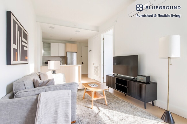 Photo - 218 Front St Unidad FL5-ID2186