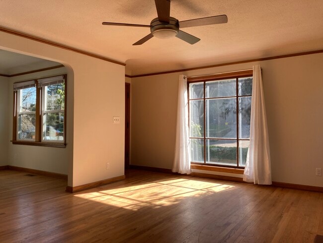 Living room to Dining room - 4407 SE Tibbetts St Unit A