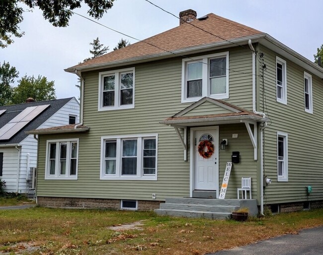 Photo - 126 Prentice St