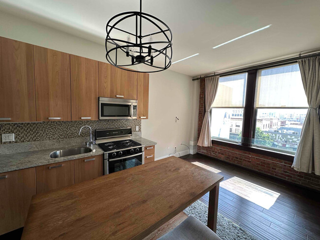 Photo - 460 S Spring St Rental