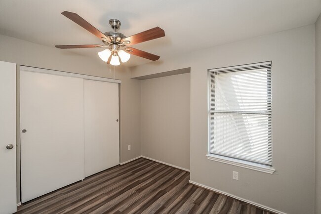 Photo - 6915 Eagle Ridge Dr