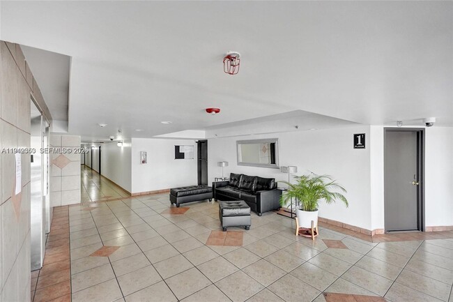 Photo - 9686 Fontainebleau Blvd Unit 108