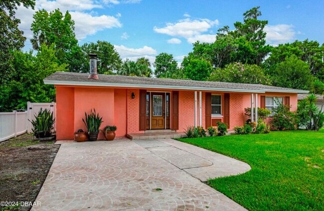 Building Photo - 1116 St Augustine Rd Rental