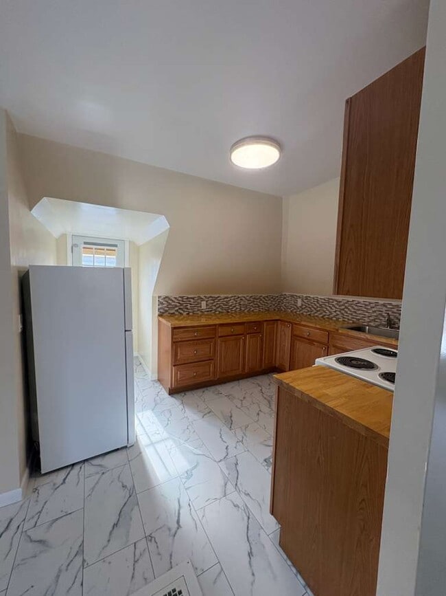 Photo - 1400 Ella T Grasso Blvd