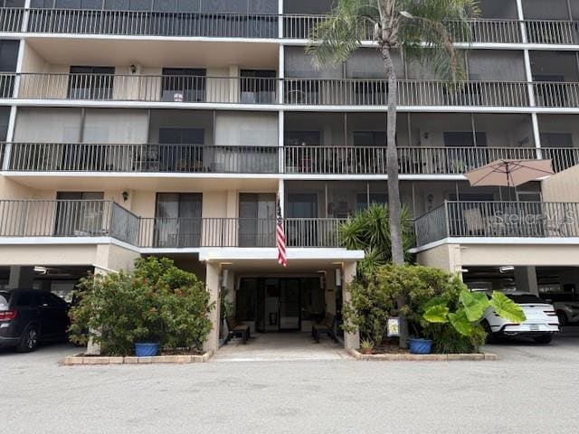 Building Photo - 25188 Marion Ave Unit D104