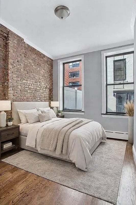 Photo - 350 W 21st St Unit 9