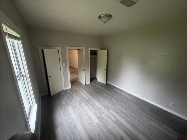 Photo - 330 Gordy Rd