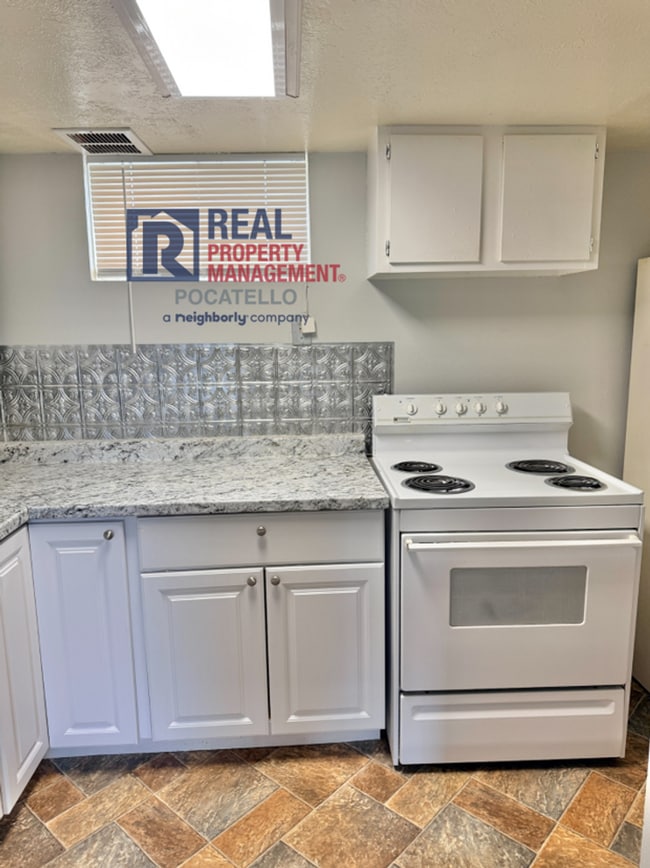 Photo - 1921 Monte Vista Dr Unidad 1921 1/2 Monte Vista Dr