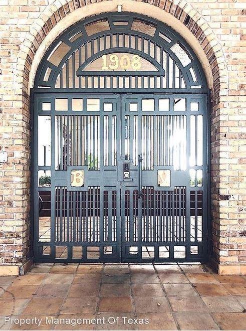 Photo - 1908 San Antonio St Unit 314