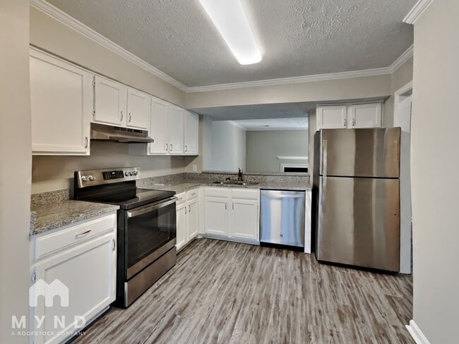 Photo - 461 Claircrest Dr