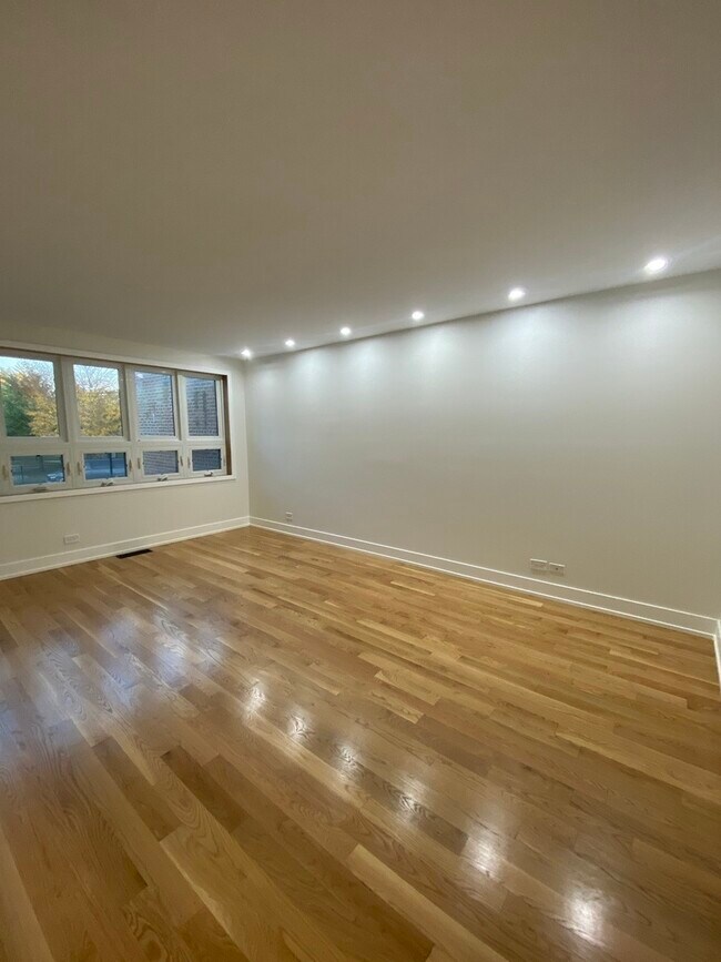 Photo - 3270 N Elston Ave Unit 1