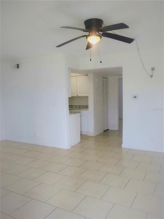 Photo - 302 Spg Gdn Ave S Unidad B09