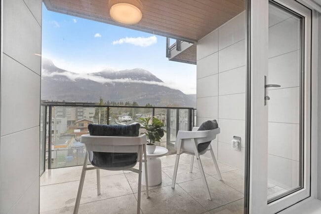 Photo - 38037-38032 2 Ave Unit ID1051760P