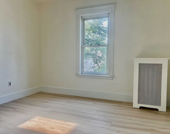 Photo - 5 Magnus Ave Unit 3