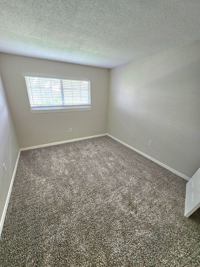 Photo - Lee Road Condo 2 bedroom at Waterfall Cove.