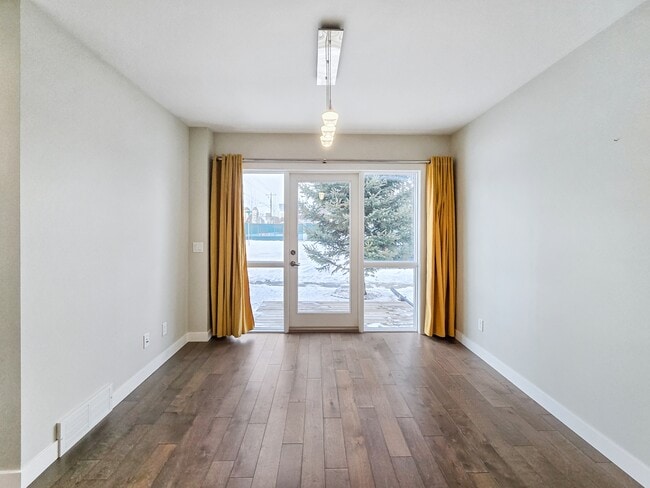 Building Photo - 61-30 30 Ave SW