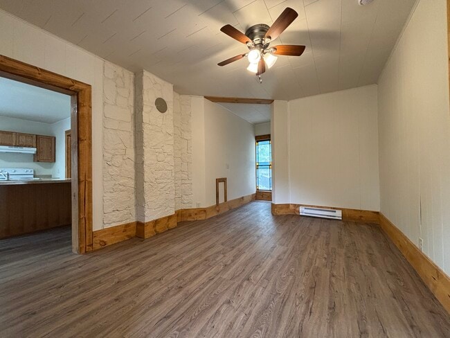 Photo - 1023 E Grand Ave Unit 1023.5