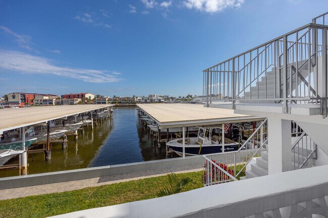 Photo - 1100 8th Ave S