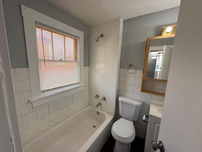 Photo - 1363-1363 1/2 15th St S Unit 1363 1/2