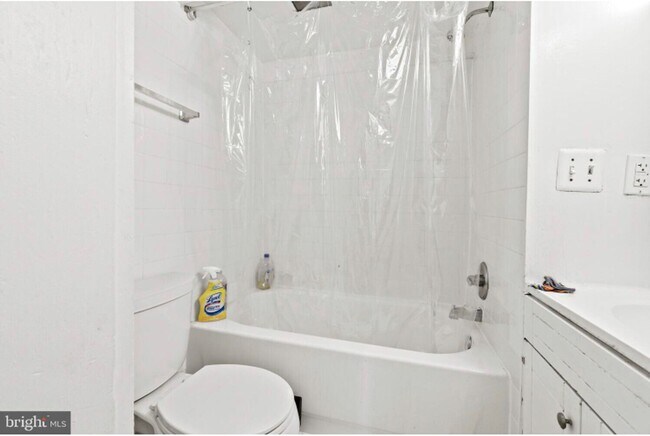 Photo - Modern Capitol Hill Location Basement Newly Renovated Unit with 1 Bedroom, 1 Bathroom,