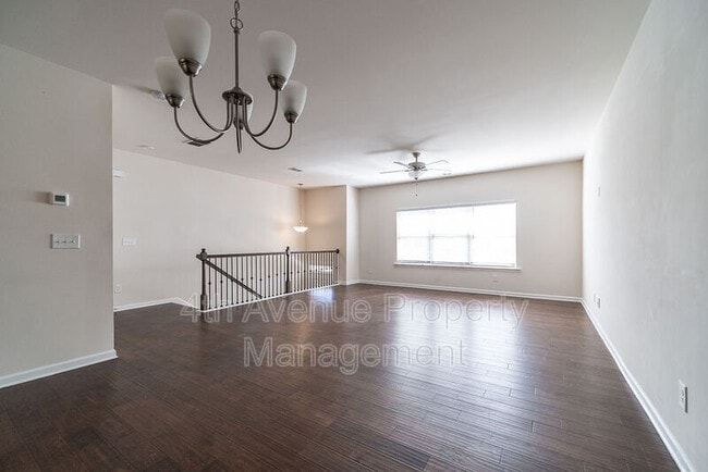 Photo - 3409 Abbey Wy