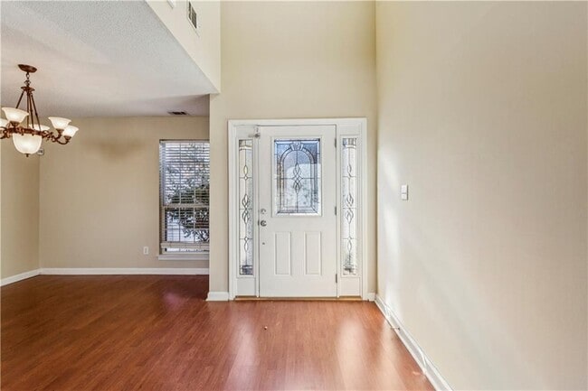 Photo - 3025 Vineyard Way