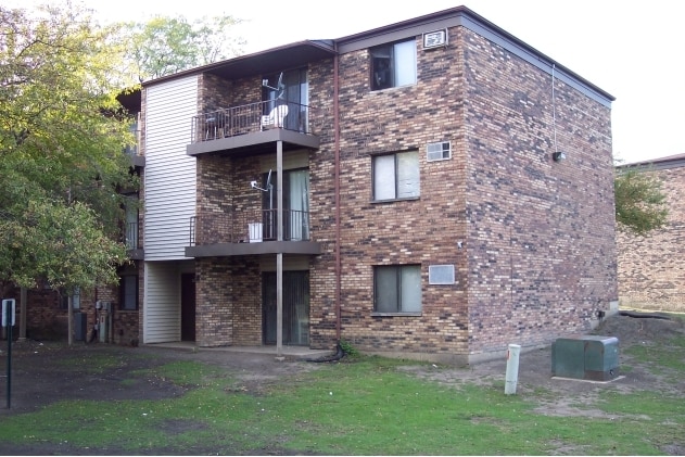 Photo - Straford Lakes