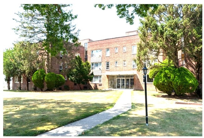 555 Front Street