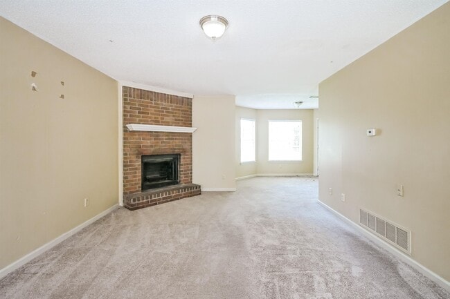 Photo - 2569 Kate Bond Rd