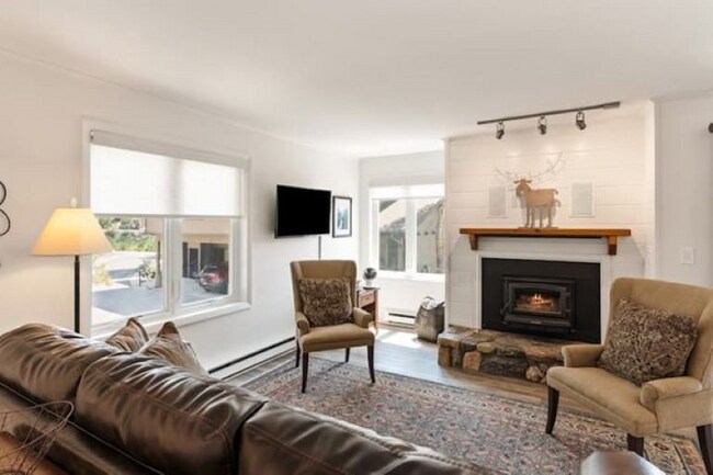 Photo - 2505 Daybreak Ct Unit 301