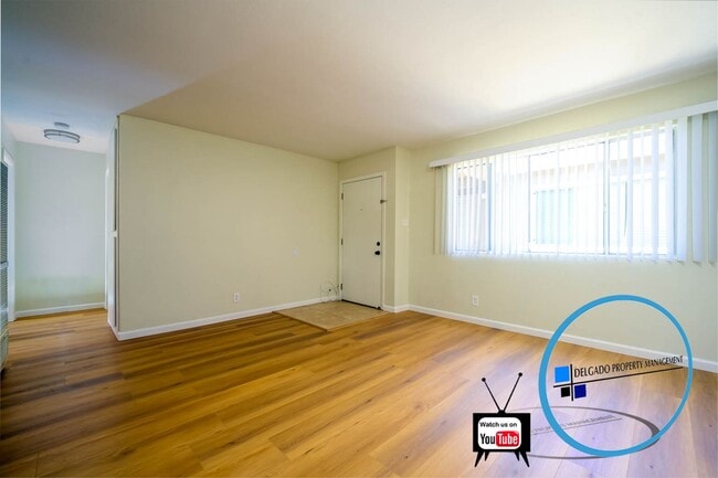 Photo - 1426 E 4th St