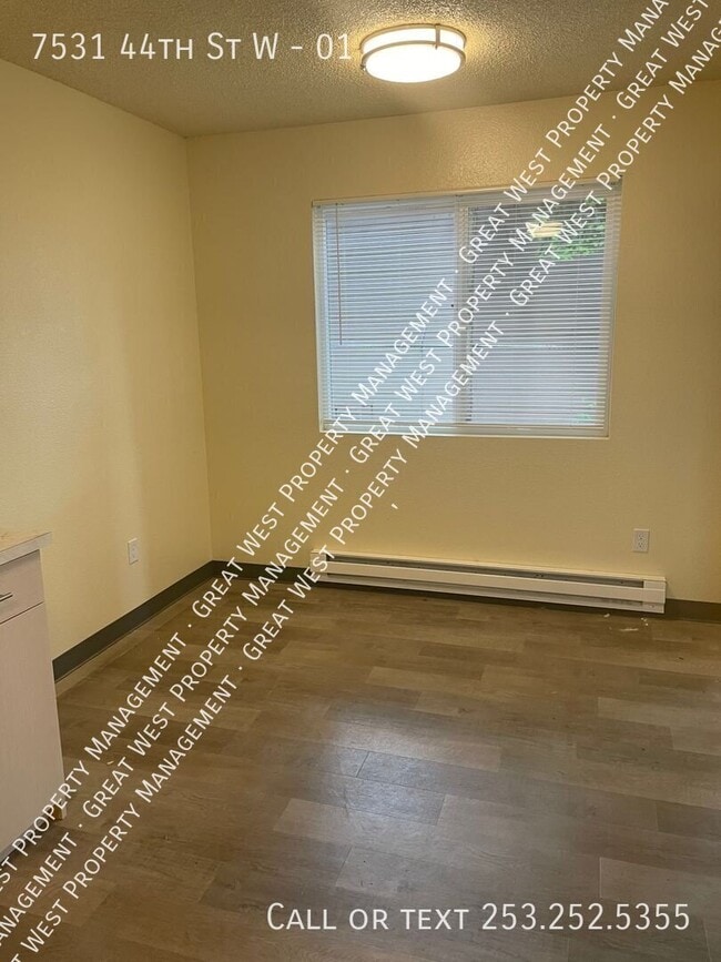 7531 44th St W Unidad 01