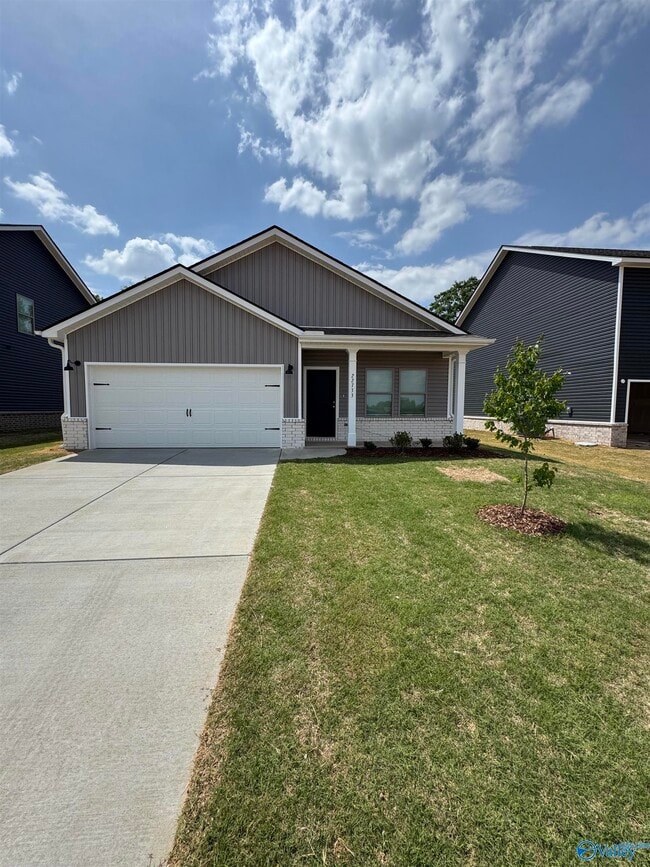 Building Photo - 22733 Dashwood Ln