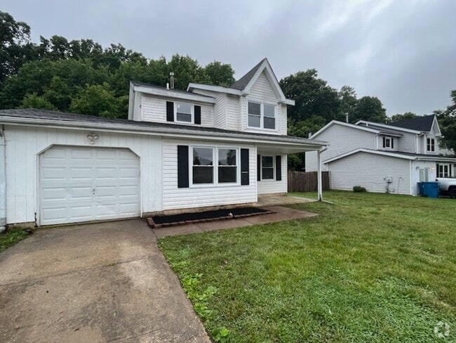 Building Photo - Wellington Woods Rental