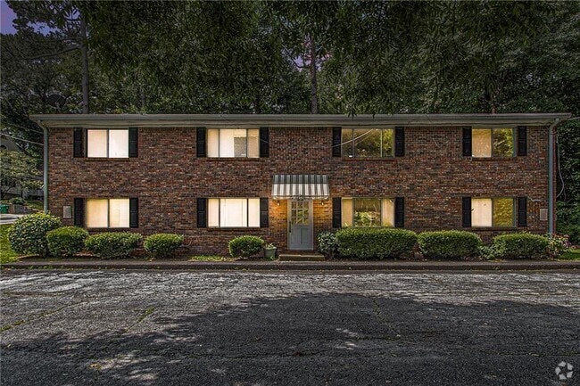 Building Photo - 2430 Coosawattee Dr NE Rental