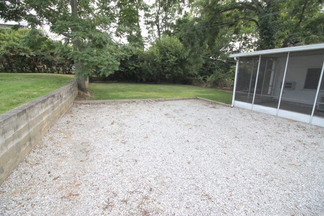 Photo - 183 W Patterson Ave