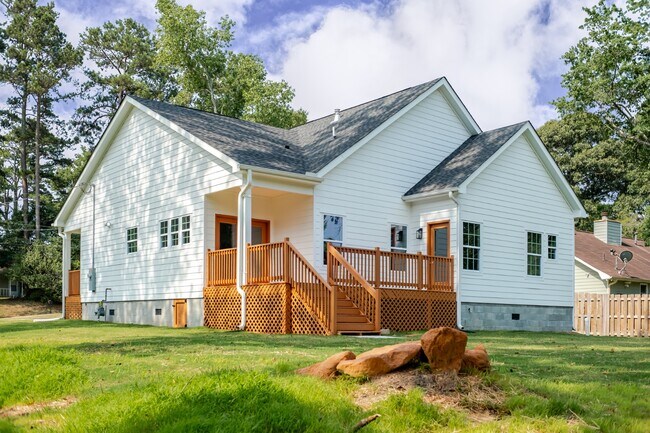 Photo - 28 Miller Rd