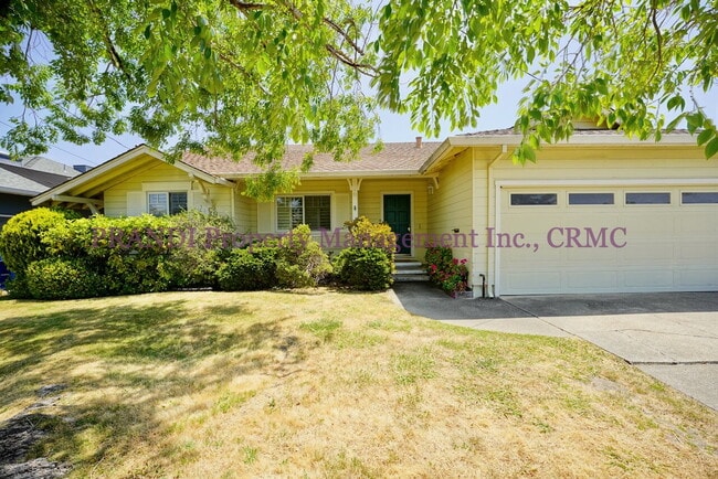 Lovely 3 Bedroom Mariner Cove House Coming... - Lovely 3 Bedroom Mariner Cove House Coming...