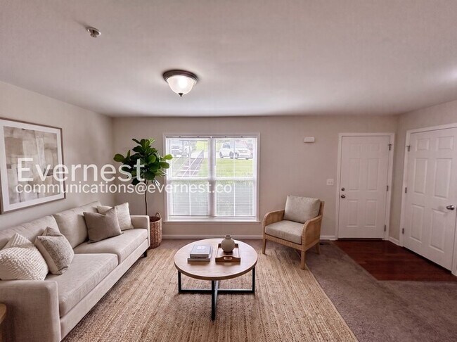 Photo - 701 Vineland Ct