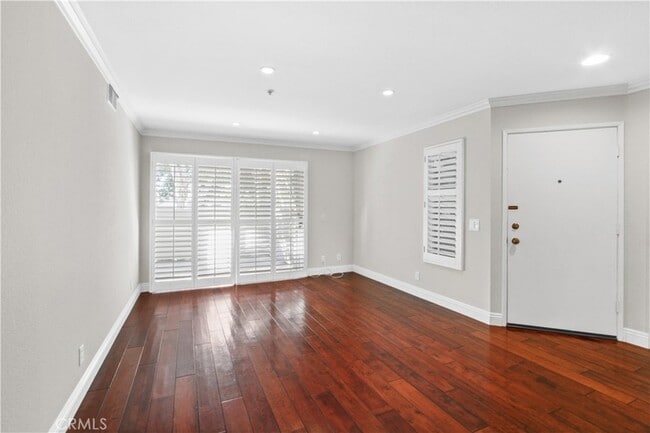 Photo - 2800 Keller Dr Unidad 30