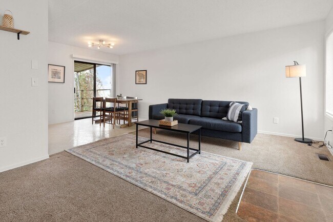 Photo - 345 NE 62nd Ave Unit 345