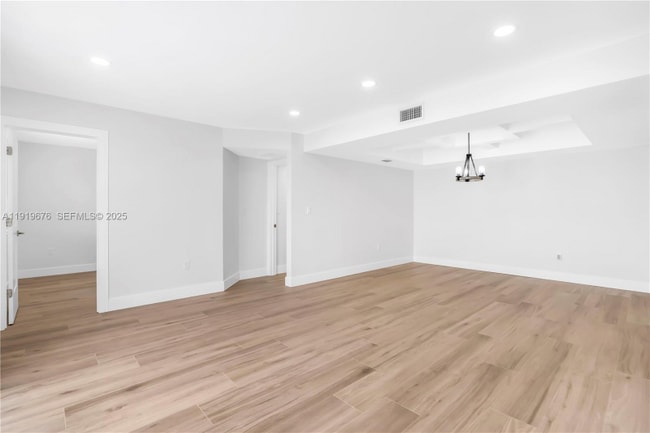 Photo - 6499 SW 39th St