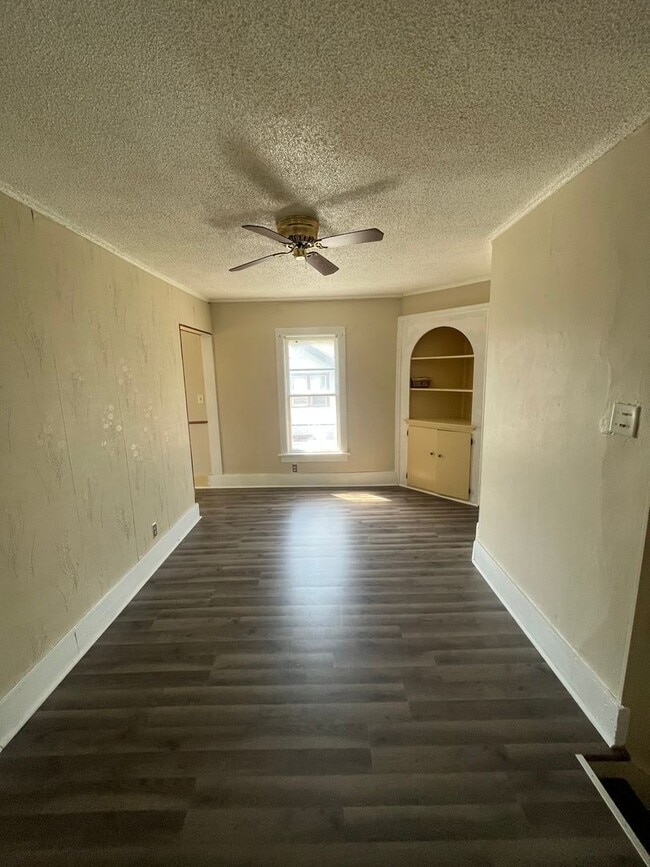 Photo - 1235 2nd Ave N Unit = 1235 1/2 2nd Ave North