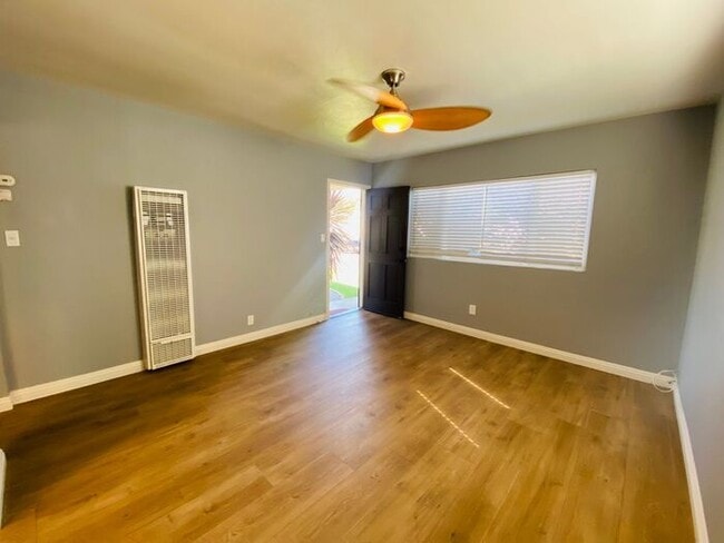 Photo - Lovely remodeled 3 bed 1 bath in Pacific Beach ! Minutes from Mission Bay and the beach!