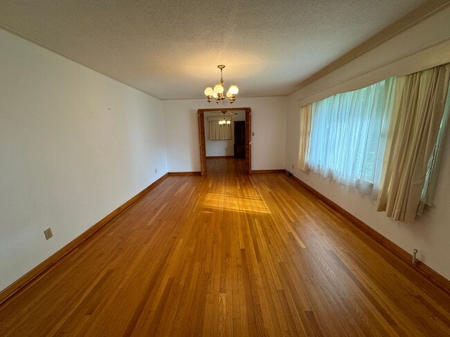 Photo - 1209 Dameron Rd