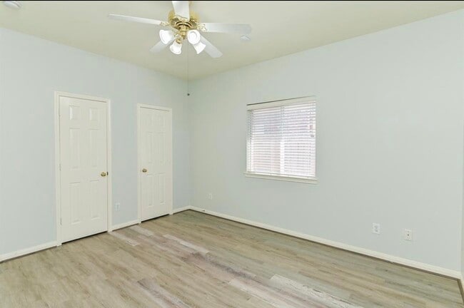 Building Photo - 13814 Bink Ct