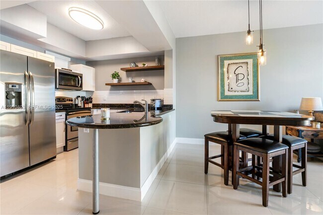 Photo - 7270 SW 88th St Unit B302