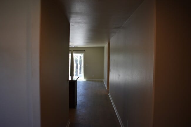 Photo - 524 Janell Ct
