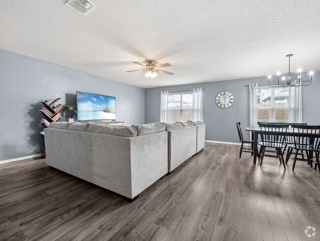 Building Photo - 15223 Cinnamon Teal Rental
