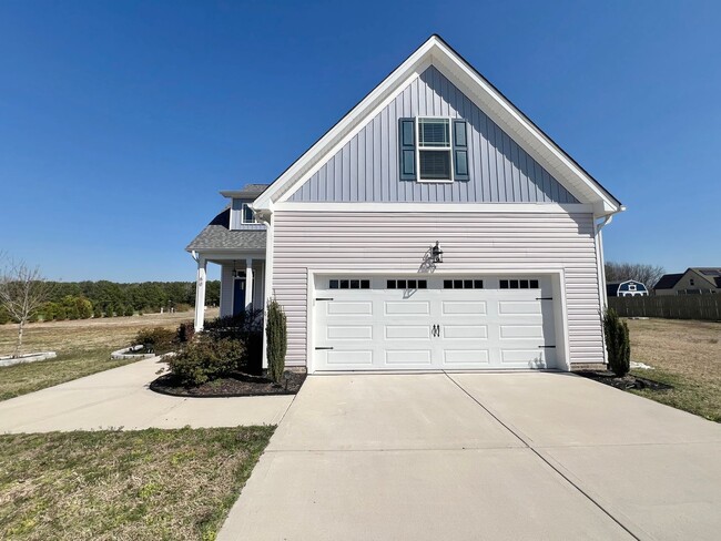 Modern 3BD, 2.5BA Youngsville Home with Go... - Modern 3BD, 2.5BA Youngsville Home with Go...